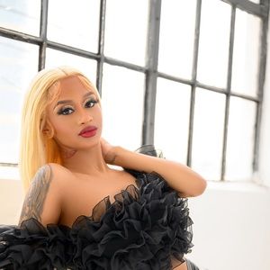 Meet your Posher, Azaria